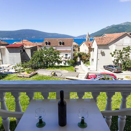 St. Roko Guest House Донья Ластва Екстер'єр фото