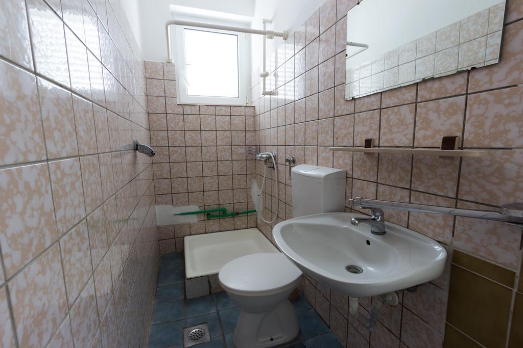 St. Roko Guest House Донья Ластва Екстер'єр фото
